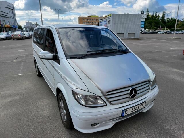 Білий Мерседес Віто, об'ємом двигуна 2.1 л та пробігом 231 тис. км за 13500 $, фото 1 на Automoto.ua