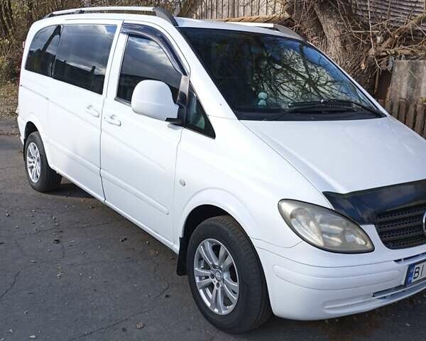 Белый Мерседес Вито, объемом двигателя 2.15 л и пробегом 300 тыс. км за 6800 $, фото 1 на Automoto.ua