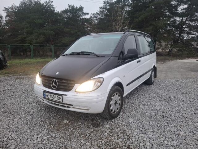 Белый Мерседес Вито, объемом двигателя 2.1 л и пробегом 300 тыс. км за 6600 $, фото 1 на Automoto.ua