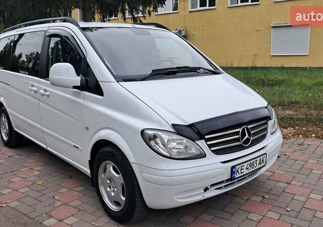 Белый Мерседес Вито, объемом двигателя 2.15 л и пробегом 272 тыс. км за 7600 $, фото 1 на Automoto.ua