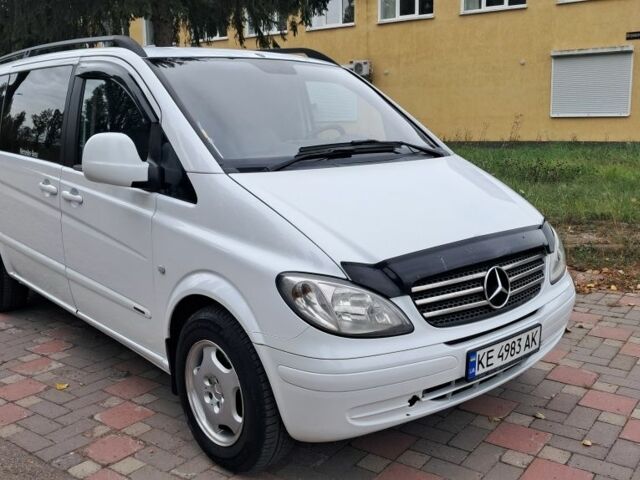 Белый Мерседес Вито, объемом двигателя 2.1 л и пробегом 272 тыс. км за 8200 $, фото 1 на Automoto.ua