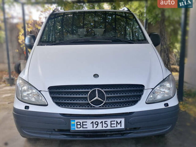 Білий Мерседес Віто, об'ємом двигуна 2.99 л та пробігом 323 тис. км за 11000 $, фото 1 на Automoto.ua