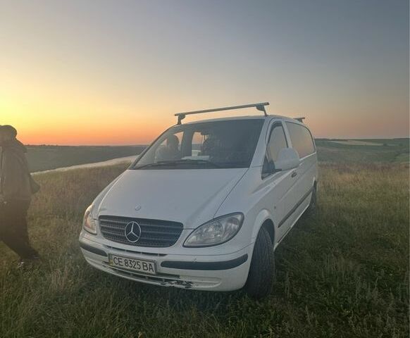 Белый Мерседес Вито, объемом двигателя 2.1 л и пробегом 637 тыс. км за 3700 $, фото 1 на Automoto.ua