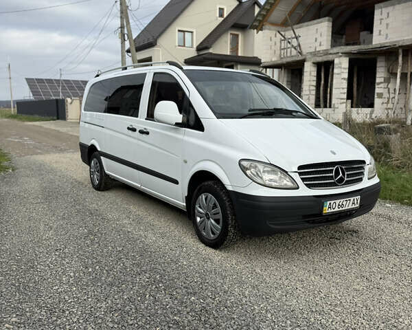 Белый Мерседес Вито, объемом двигателя 2.2 л и пробегом 285 тыс. км за 7300 $, фото 1 на Automoto.ua