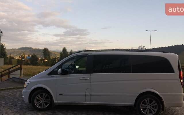 Белый Мерседес Вито, объемом двигателя 2.15 л и пробегом 163 тыс. км за 17500 $, фото 1 на Automoto.ua