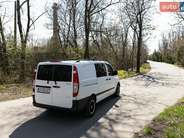 Білий Мерседес Віто, об'ємом двигуна 2.2 л та пробігом 345 тис. км за 7600 $, фото 1 на Automoto.ua
