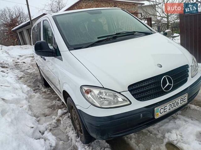 Белый Мерседес Вито, объемом двигателя 2.15 л и пробегом 214 тыс. км за 9750 $, фото 1 на Automoto.ua