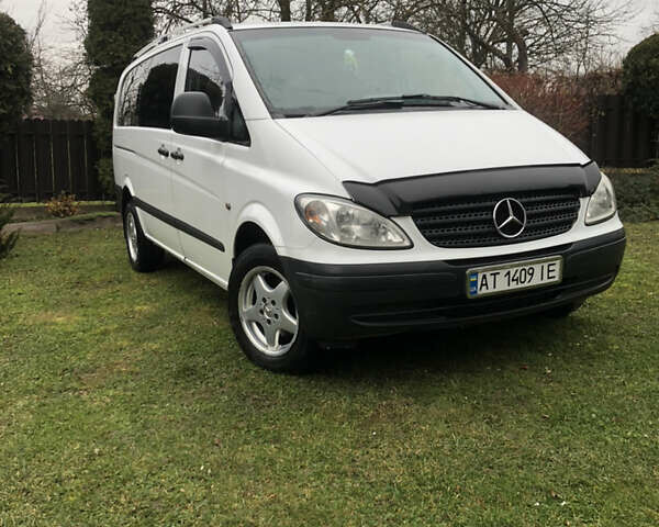 Білий Мерседес Віто, об'ємом двигуна 2.15 л та пробігом 257 тис. км за 8777 $, фото 1 на Automoto.ua