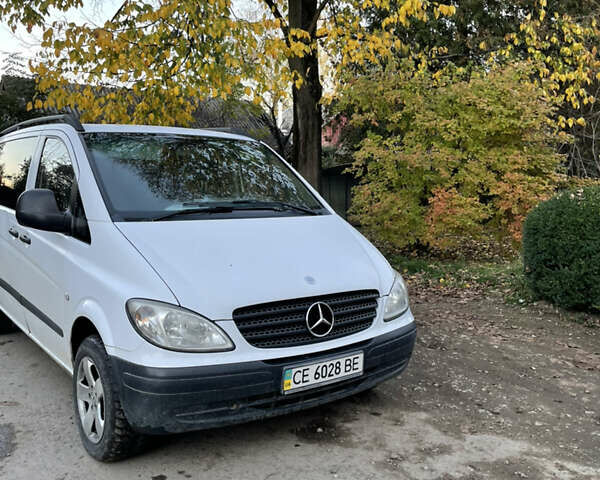 Белый Мерседес Вито, объемом двигателя 2.2 л и пробегом 295 тыс. км за 8000 $, фото 1 на Automoto.ua