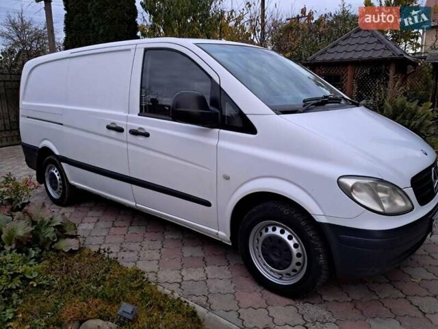 Мерседес Вито 2008 в Хмельницком на Automoto.ua Белый Мерседес Вито, объемом двигателя 2.2 л и пробегом 311 тыс. км за 5999 $, фото 1 на Automoto.ua