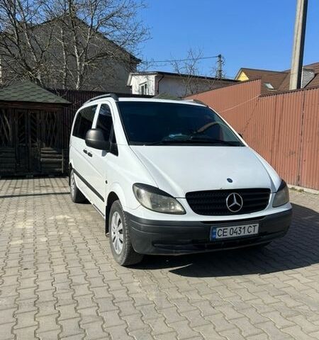 Белый Мерседес Вито, объемом двигателя 2.15 л и пробегом 479 тыс. км за 9200 $, фото 1 на Automoto.ua