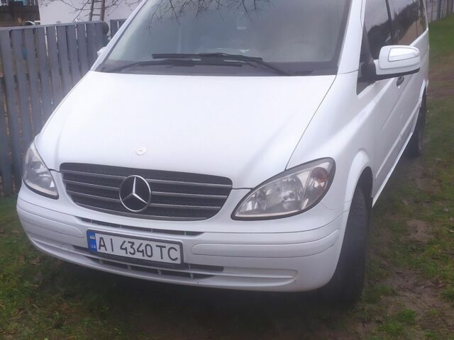 Белый Мерседес Вито, объемом двигателя 2.1 л и пробегом 440 тыс. км за 8777 $, фото 1 на Automoto.ua
