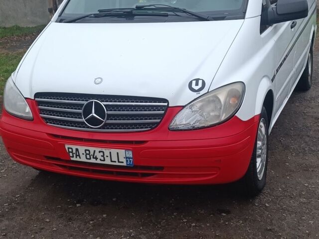 Белый Мерседес Вито, объемом двигателя 2 л и пробегом 420 тыс. км за 5500 $, фото 1 на Automoto.ua