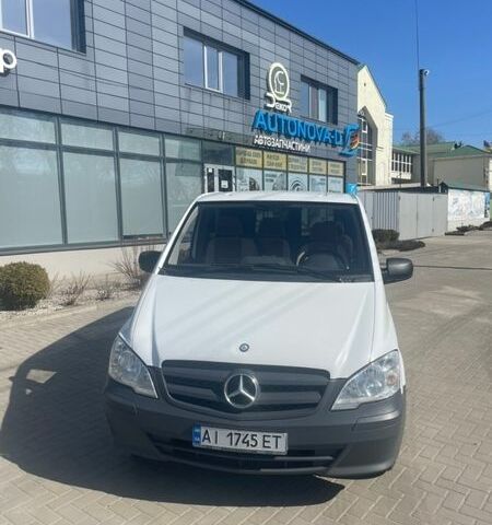 Белый Мерседес Вито, объемом двигателя 2.14 л и пробегом 270 тыс. км за 10500 $, фото 1 на Automoto.ua