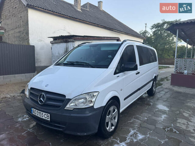 Белый Мерседес Вито, объемом двигателя 2.14 л и пробегом 312 тыс. км за 11999 $, фото 1 на Automoto.ua