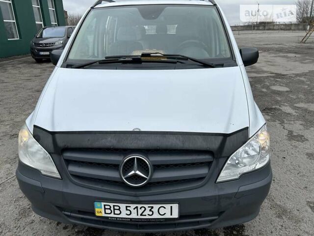 Білий Мерседес Віто, об'ємом двигуна 2.14 л та пробігом 280 тис. км за 13800 $, фото 1 на Automoto.ua