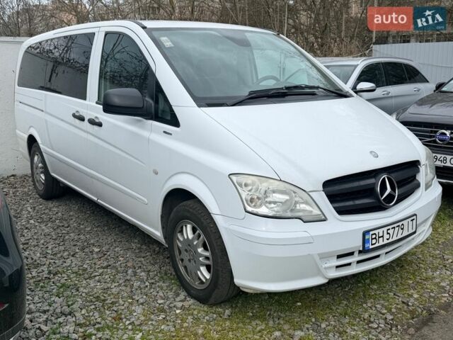 Белый Мерседес Вито, объемом двигателя 2.14 л и пробегом 174 тыс. км за 15900 $, фото 1 на Automoto.ua