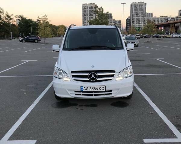 Белый Мерседес Вито, объемом двигателя 2.14 л и пробегом 290 тыс. км за 15200 $, фото 1 на Automoto.ua
