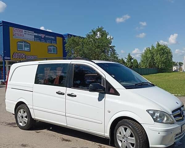 Білий Мерседес Віто, об'ємом двигуна 2.14 л та пробігом 490 тис. км за 10500 $, фото 1 на Automoto.ua