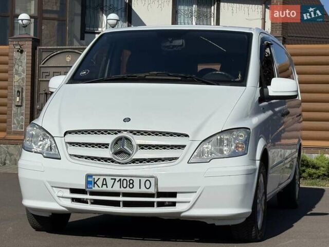 Белый Мерседес Вито, объемом двигателя 2.14 л и пробегом 270 тыс. км за 10799 $, фото 1 на Automoto.ua