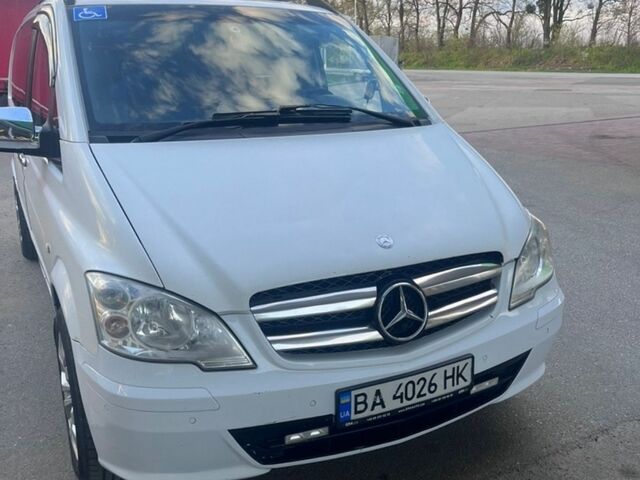 Білий Мерседес Віто, об'ємом двигуна 2.14 л та пробігом 370 тис. км за 14000 $, фото 1 на Automoto.ua