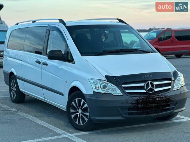 Білий Мерседес Віто, об'ємом двигуна 2.14 л та пробігом 300 тис. км за 10200 $, фото 1 на Automoto.ua