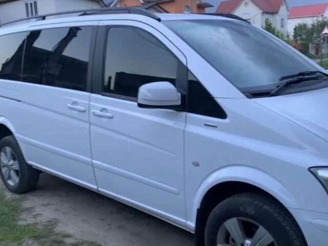 Білий Мерседес Віто, об'ємом двигуна 2.14 л та пробігом 295 тис. км за 19500 $, фото 1 на Automoto.ua