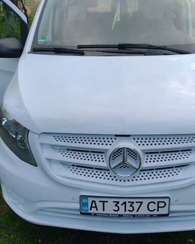 Білий Мерседес Віто, об'ємом двигуна 1.6 л та пробігом 265 тис. км за 22500 $, фото 1 на Automoto.ua