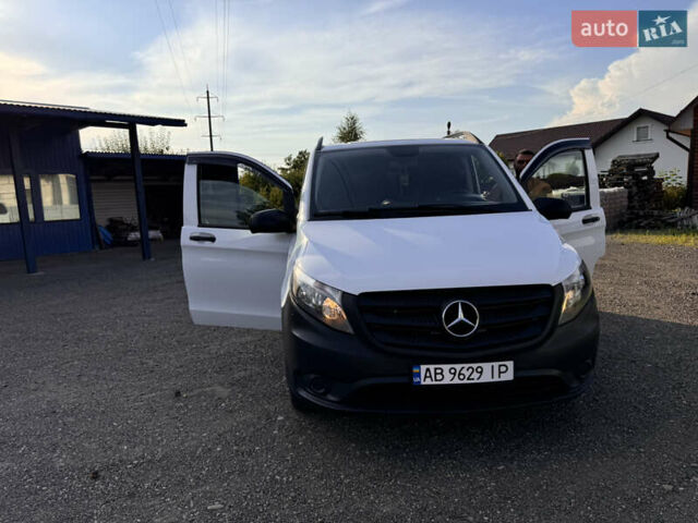 Білий Мерседес Віто, об'ємом двигуна 1.6 л та пробігом 93 тис. км за 21200 $, фото 1 на Automoto.ua