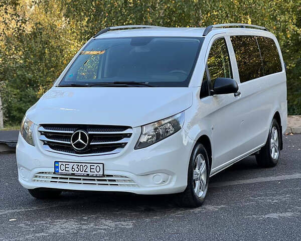 Белый Мерседес Вито, объемом двигателя 2.14 л и пробегом 165 тыс. км за 21500 $, фото 1 на Automoto.ua