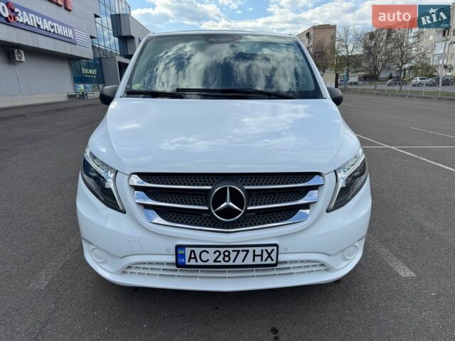 Білий Мерседес Віто, об'ємом двигуна 2.14 л та пробігом 175 тис. км за 23900 $, фото 1 на Automoto.ua