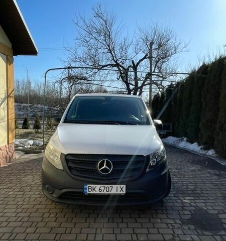 Білий Мерседес Віто, об'ємом двигуна 1.6 л та пробігом 167 тис. км за 22400 $, фото 1 на Automoto.ua