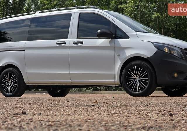 Белый Мерседес Вито, объемом двигателя 2 л и пробегом 194 тыс. км за 25700 $, фото 1 на Automoto.ua