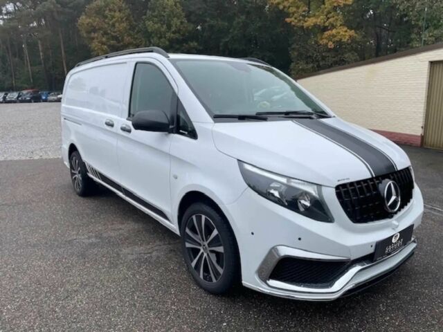 Белый Мерседес Вито, объемом двигателя 2 л и пробегом 24 тыс. км за 13000 $, фото 1 на Automoto.ua