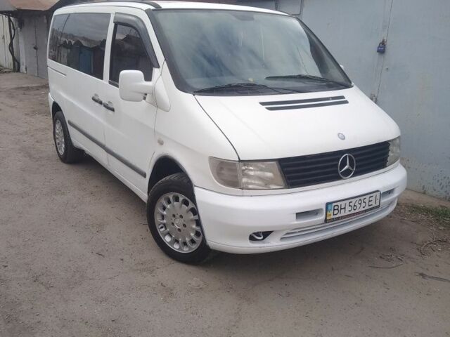 Білий Мерседес Віто, об'ємом двигуна 2 л та пробігом 500 тис. км за 3600 $, фото 1 на Automoto.ua