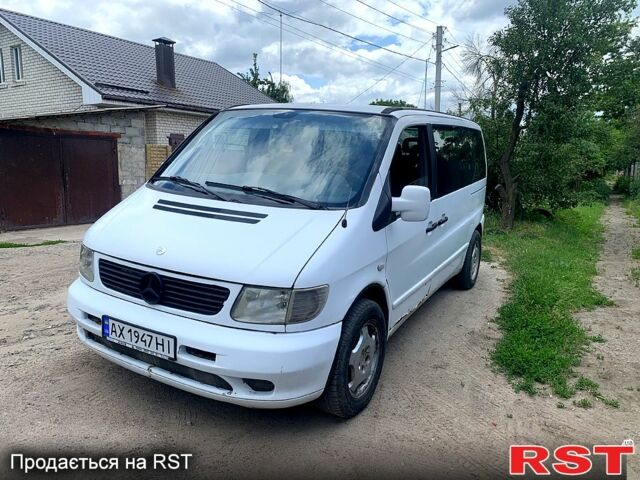 Белый Мерседес Вито, объемом двигателя 2.3 л и пробегом 276 тыс. км за 3000 $, фото 1 на Automoto.ua