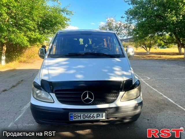 Мерседес Вито 2006 в Одессе на Automoto.ua Белый Мерседес Вито, объемом двигателя 2.1 л и пробегом 330 тыс. км за 8500 $, фото 1 на Automoto.ua