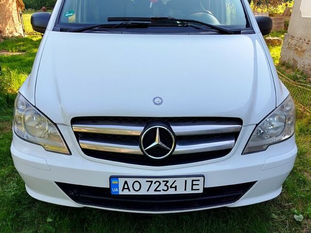 Білий Мерседес Віто, об'ємом двигуна 2.1 л та пробігом 420 тис. км за 13500 $, фото 1 на Automoto.ua