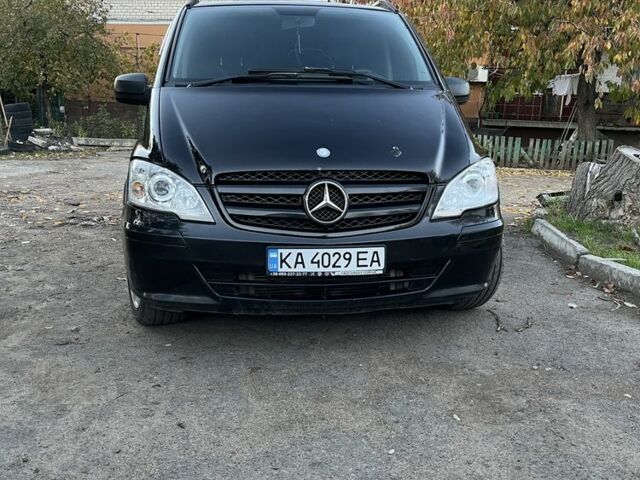 Черный Мерседес Вито, объемом двигателя 2.1 л и пробегом 298 тыс. км за 7000 $, фото 1 на Automoto.ua