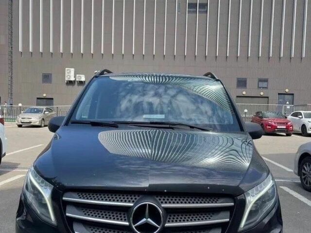 Черный Мерседес Вито, объемом двигателя 0 л и пробегом 149 тыс. км за 25500 $, фото 1 на Automoto.ua