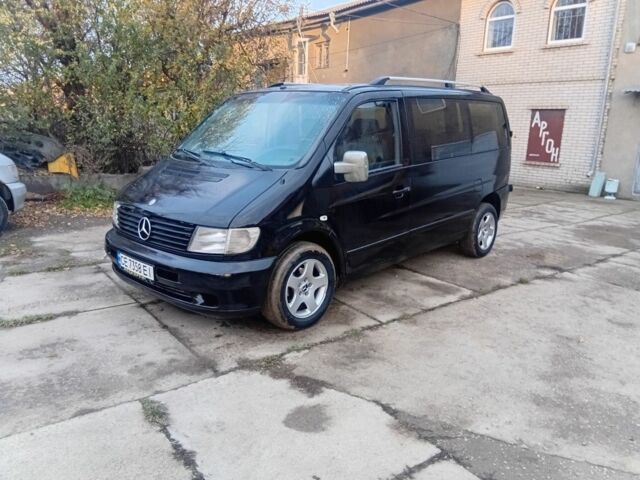 Черный Мерседес Вито, объемом двигателя 2.2 л и пробегом 360 тыс. км за 4300 $, фото 1 на Automoto.ua