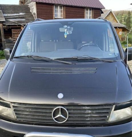 Чорний Мерседес Віто, об'ємом двигуна 2.2 л та пробігом 214 тис. км за 5800 $, фото 1 на Automoto.ua