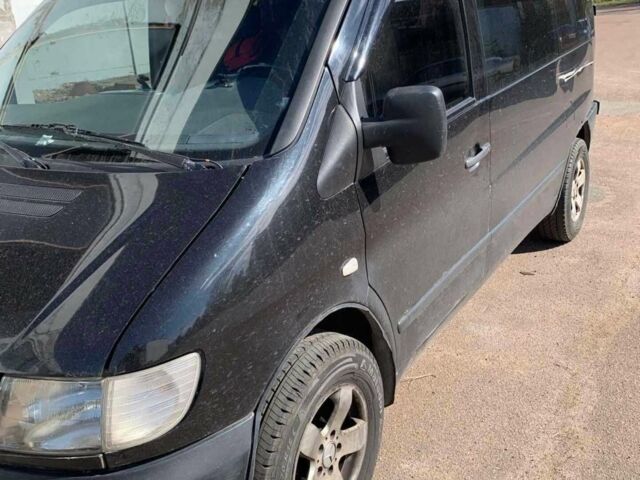 Чорний Мерседес Віто, об'ємом двигуна 2.2 л та пробігом 888 тис. км за 3484 $, фото 1 на Automoto.ua