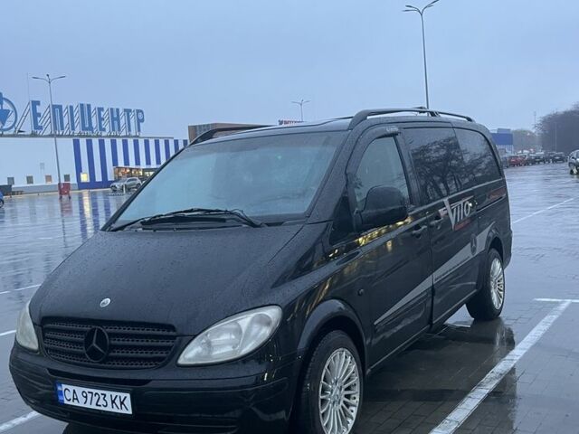Черный Мерседес Вито, объемом двигателя 2.1 л и пробегом 480 тыс. км за 5500 $, фото 1 на Automoto.ua