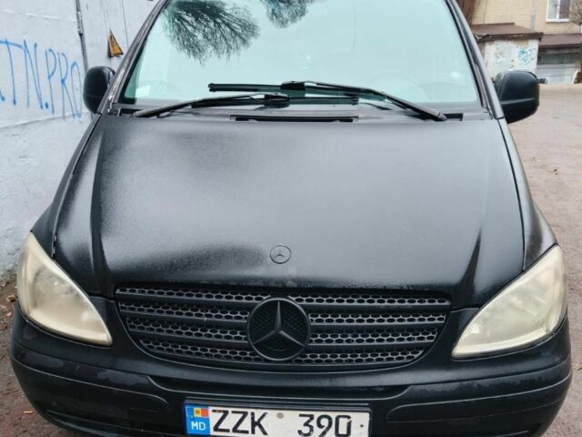 Черный Мерседес Вито, объемом двигателя 0 л и пробегом 450 тыс. км за 4000 $, фото 1 на Automoto.ua