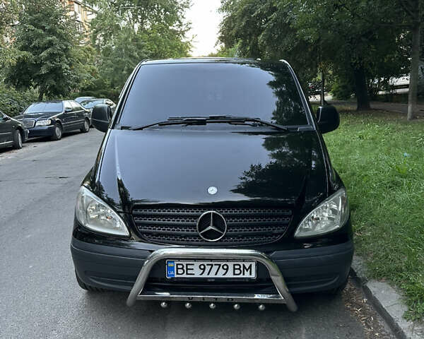 Черный Мерседес Вито, объемом двигателя 3 л и пробегом 453 тыс. км за 13000 $, фото 1 на Automoto.ua