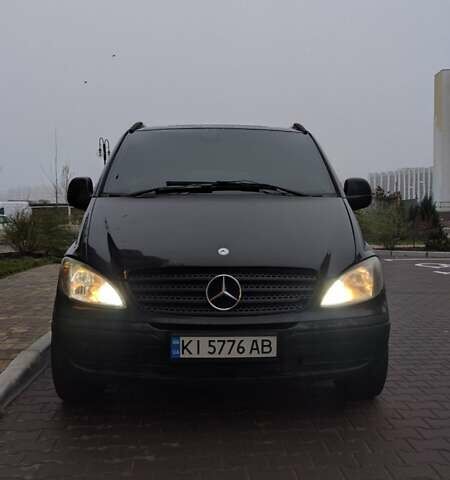 Черный Мерседес Вито, объемом двигателя 2.15 л и пробегом 565 тыс. км за 9000 $, фото 1 на Automoto.ua