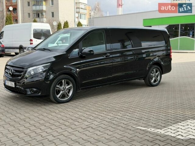 Черный Мерседес Вито, объемом двигателя 2.2 л и пробегом 240 тыс. км за 17400 $, фото 1 на Automoto.ua