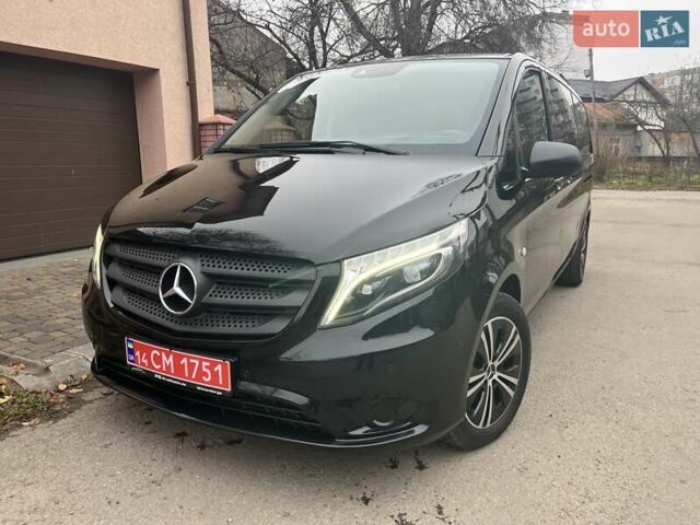Черный Мерседес Вито, объемом двигателя 1.95 л и пробегом 237 тыс. км за 35950 $, фото 1 на Automoto.ua