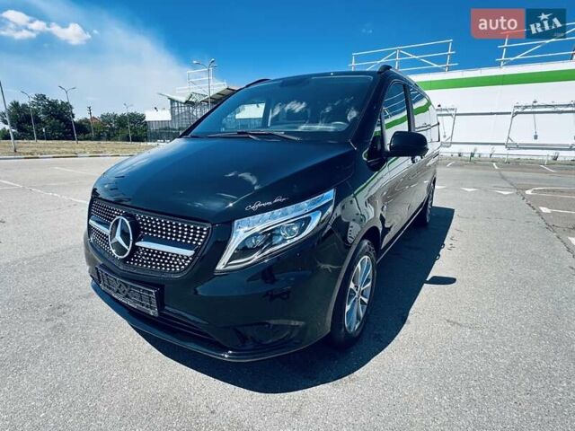 Чорний Мерседес Віто, об'ємом двигуна 1.95 л та пробігом 137 тис. км за 39800 $, фото 1 на Automoto.ua